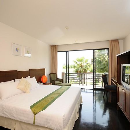 Nakhon Chai Si Suwan Golf & Country Club旅馆 外观 照片