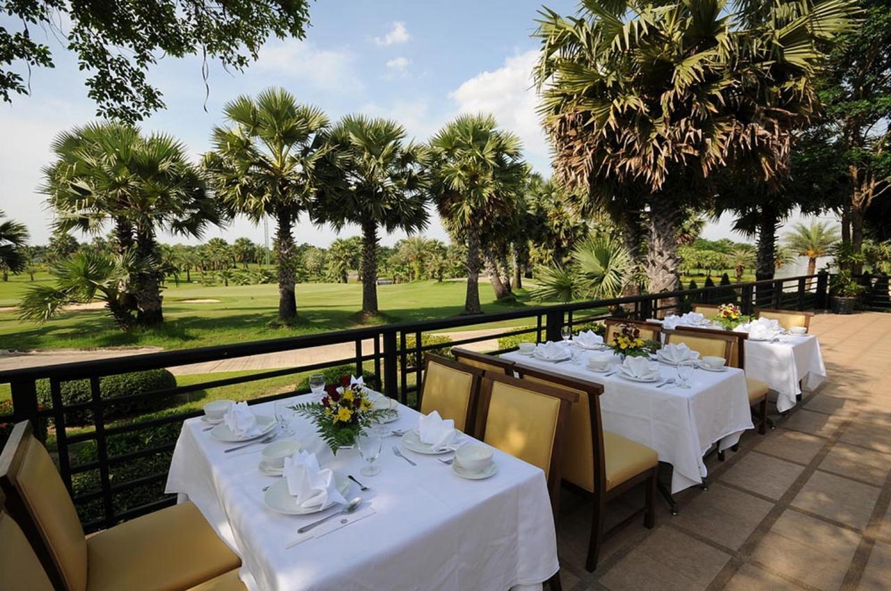 Nakhon Chai Si Suwan Golf & Country Club旅馆 外观 照片