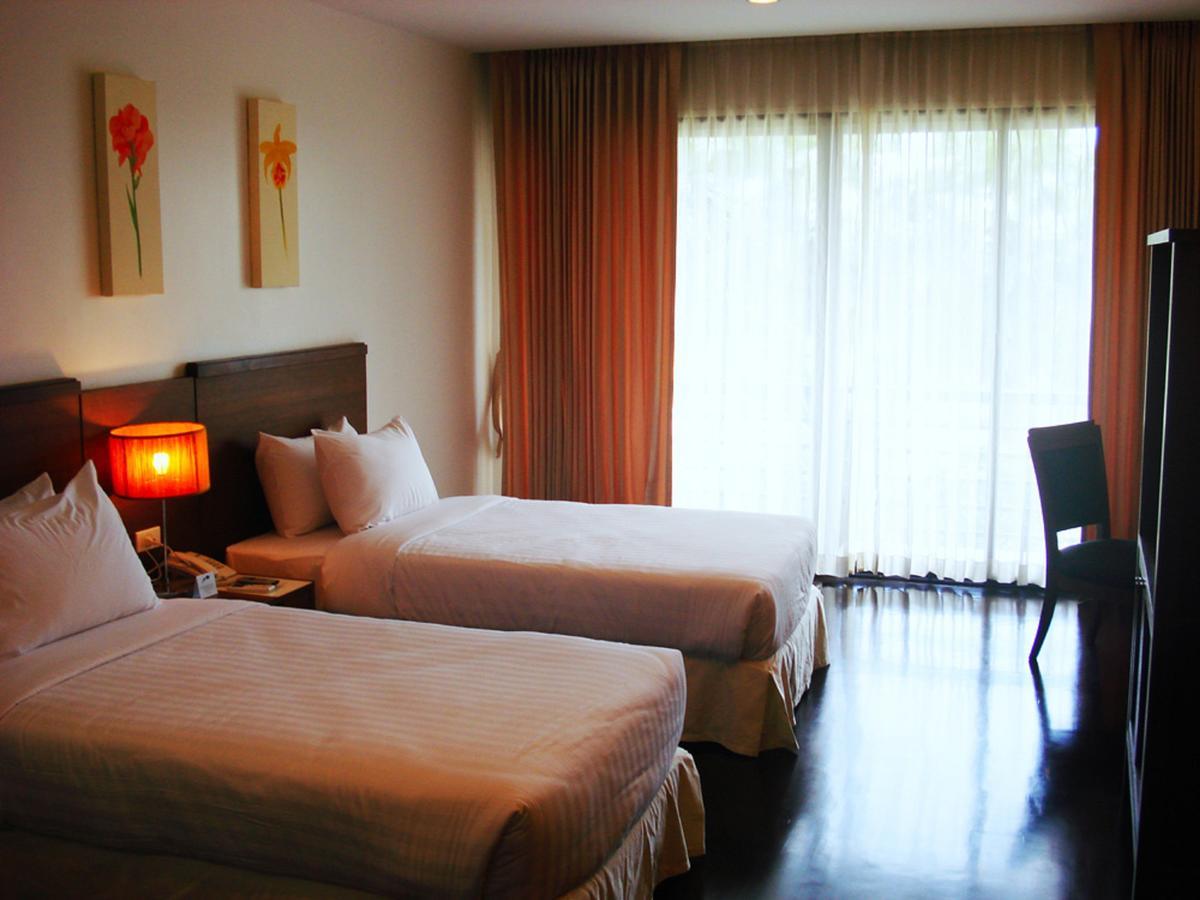 Nakhon Chai Si Suwan Golf & Country Club旅馆 外观 照片