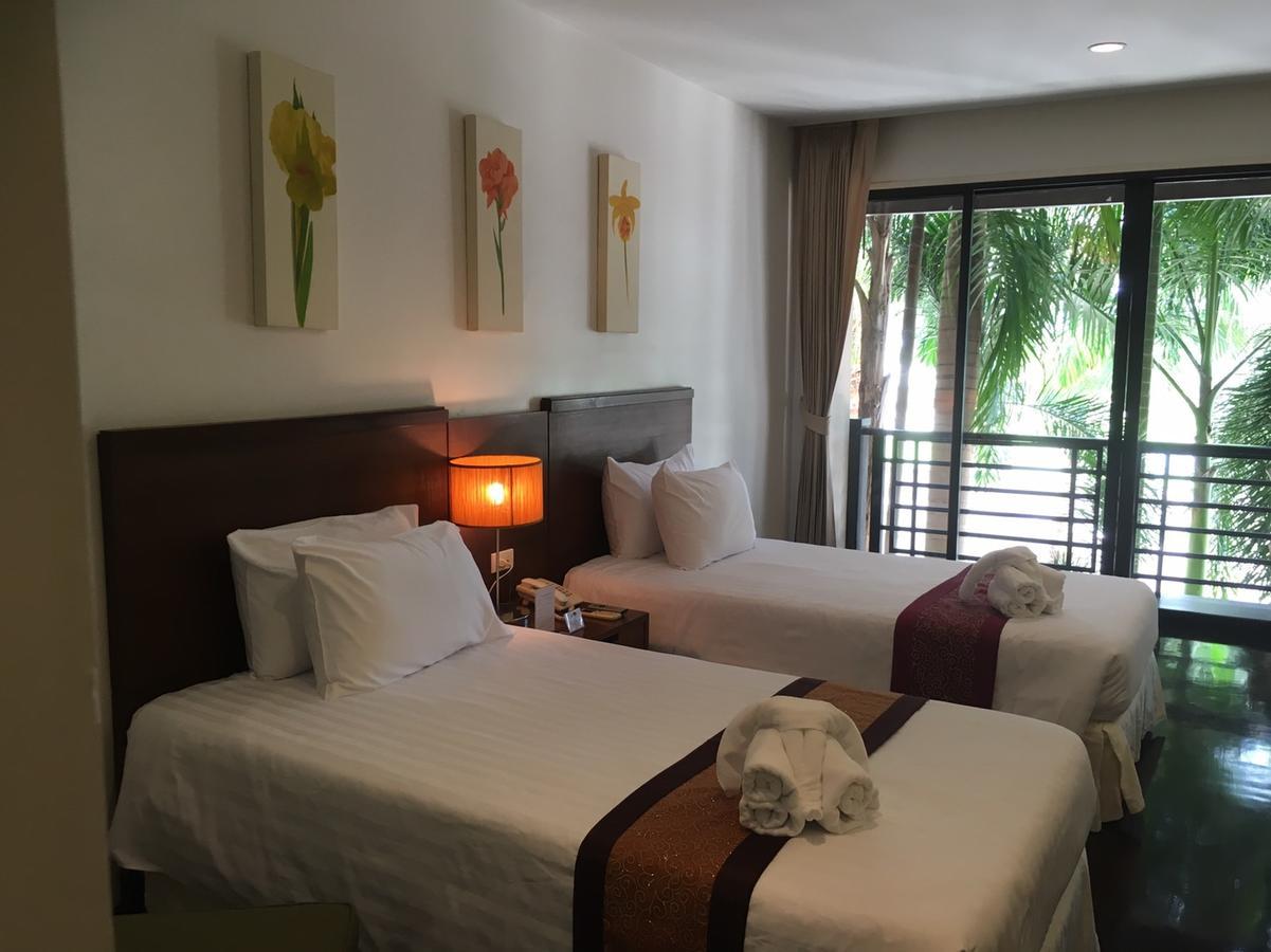 Nakhon Chai Si Suwan Golf & Country Club旅馆 外观 照片
